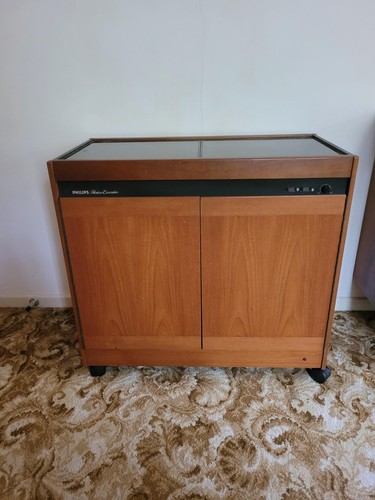 Philips hostess trolley food