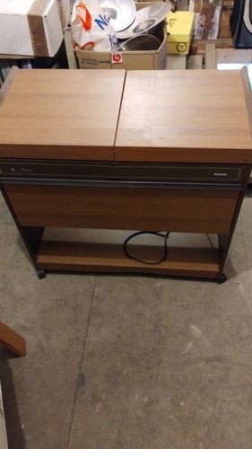 Phillips hostess trolley food - hostess,